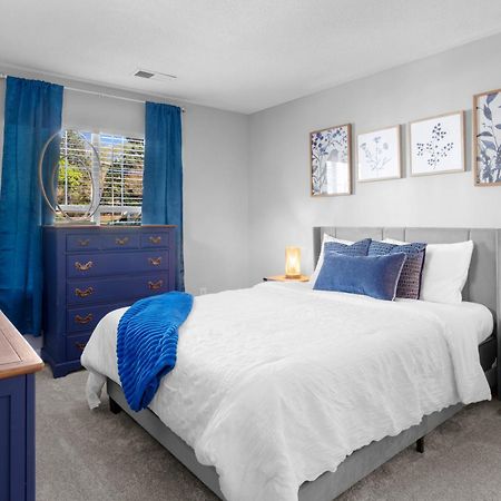 The Mooresville Nest: 2Br/2Ba Home Away From Home Bagian luar foto